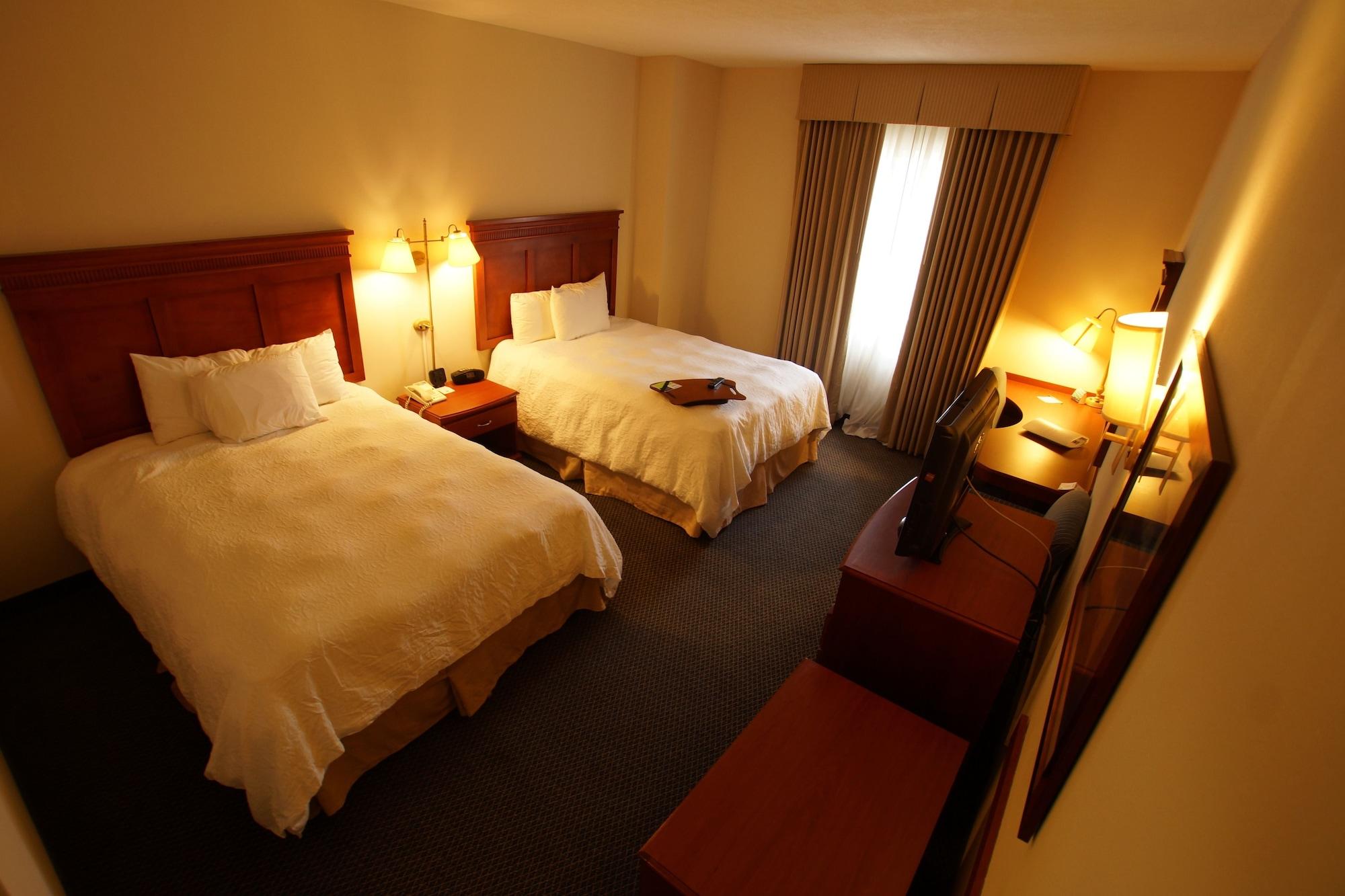 Hampton Inn Tampico Airport Экстерьер фото