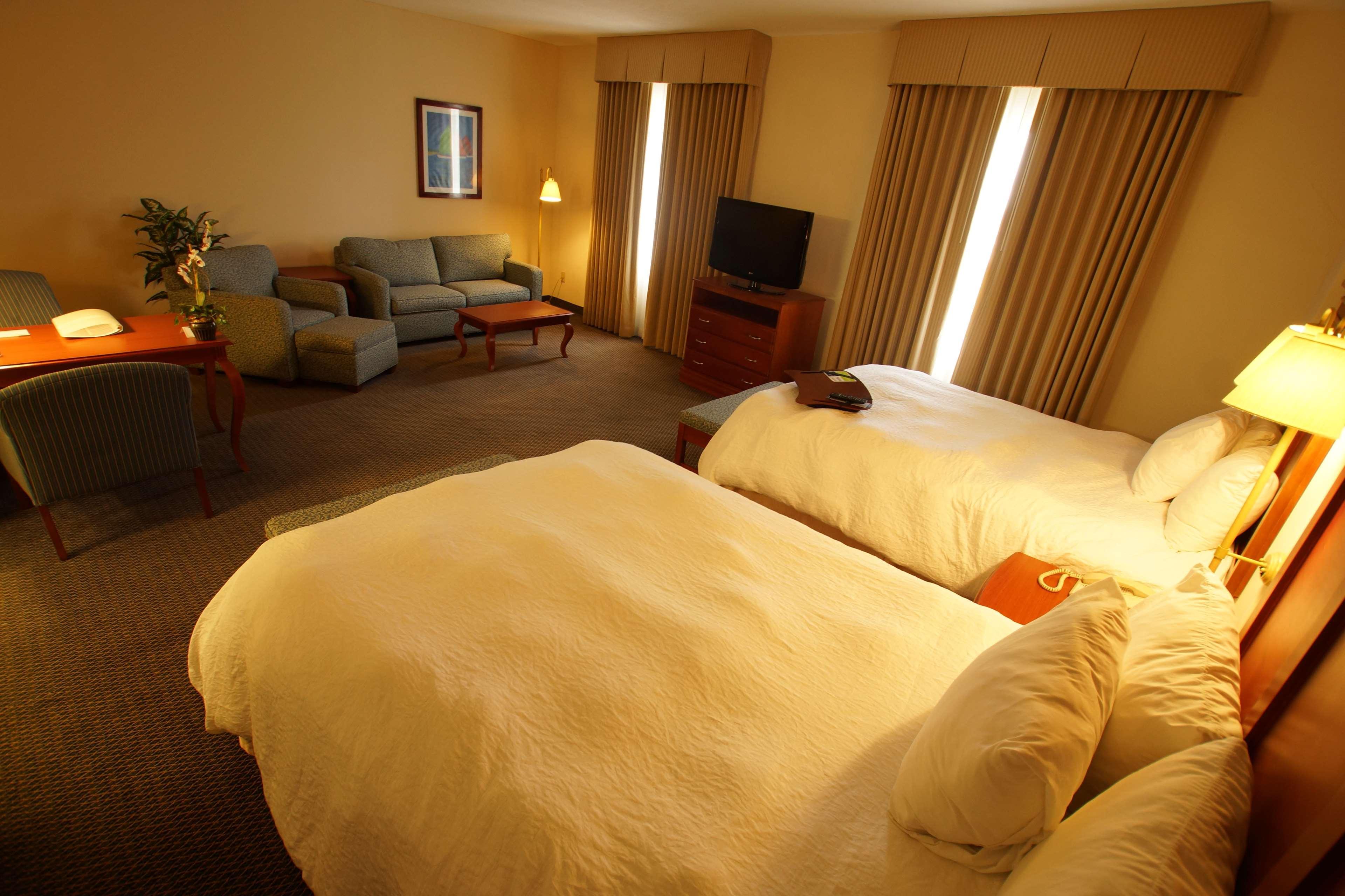 Hampton Inn Tampico Airport Экстерьер фото