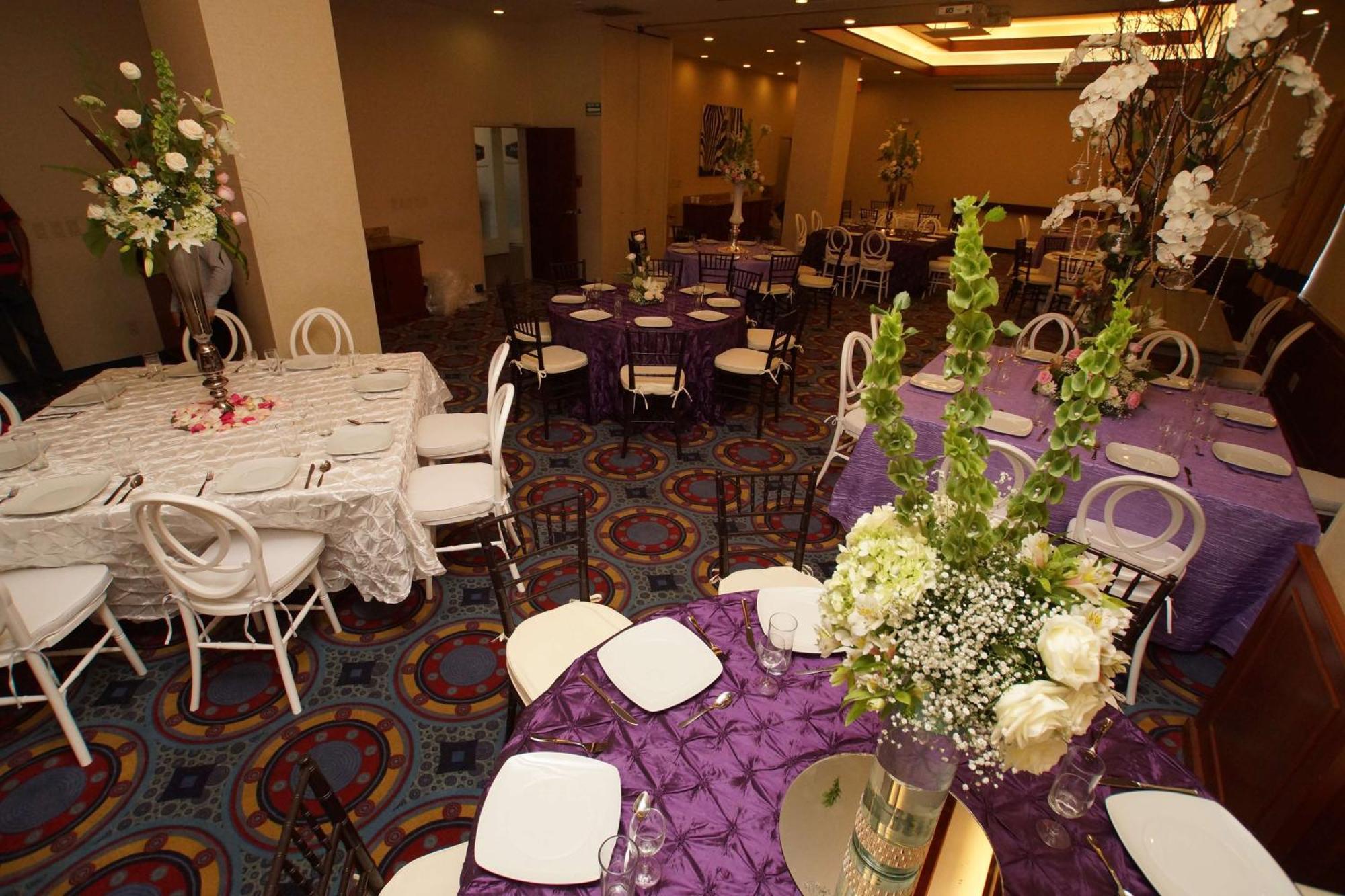 Hampton Inn Tampico Airport Экстерьер фото